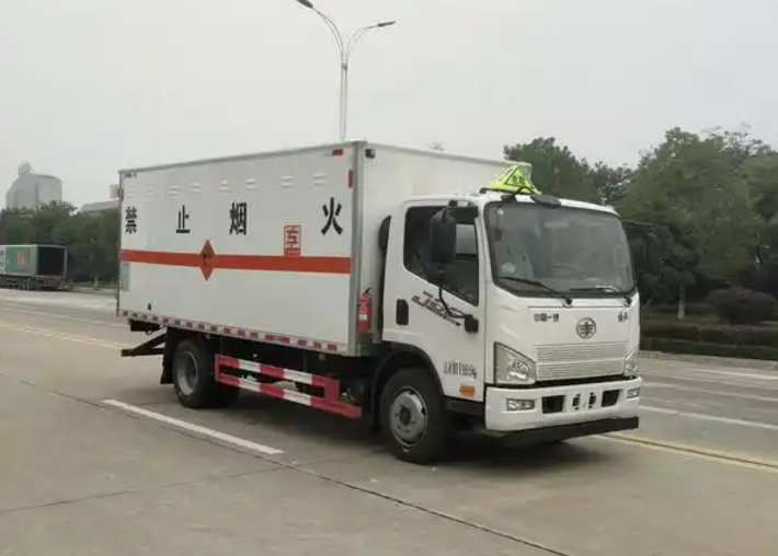 垦利爆破器材运输车可以上高速吗？